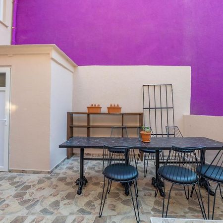 Taksim Wooden House Hostel Istanbul Exterior photo